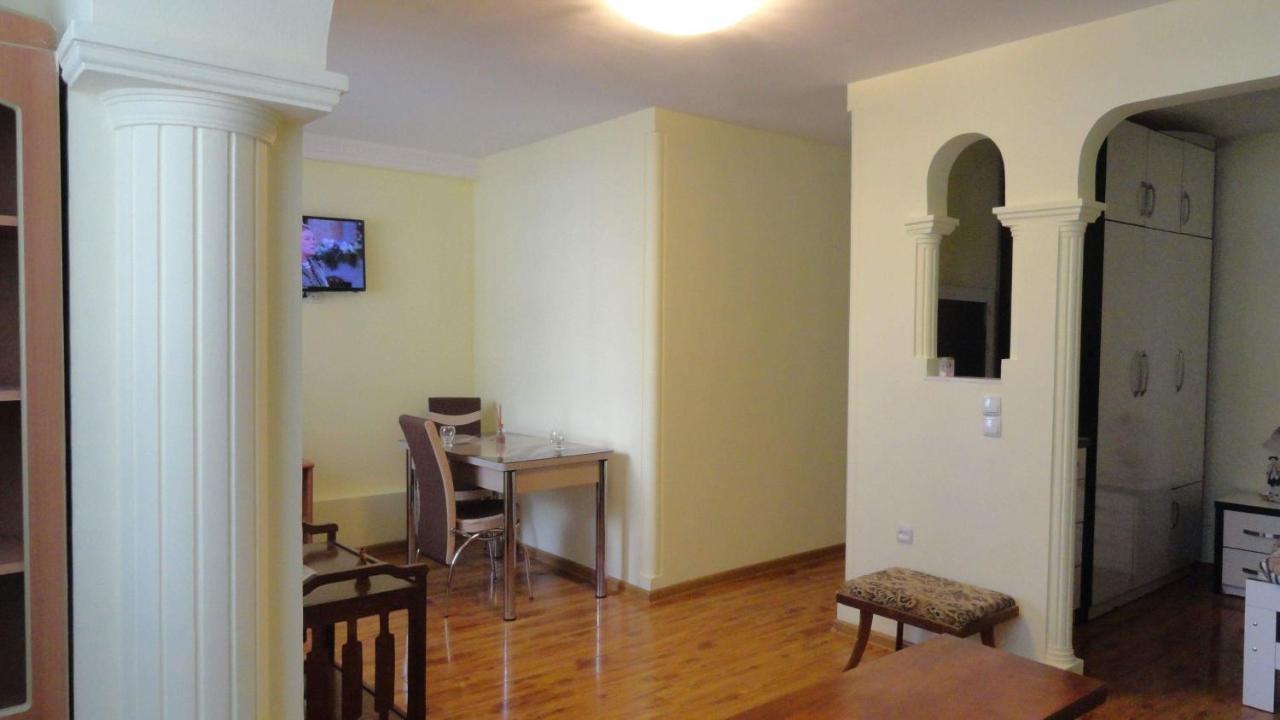 House At Ortachala Apartment Tbilisi Exterior foto